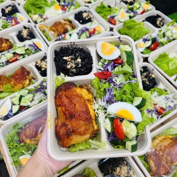 So sánh bếp ăn thông minh
